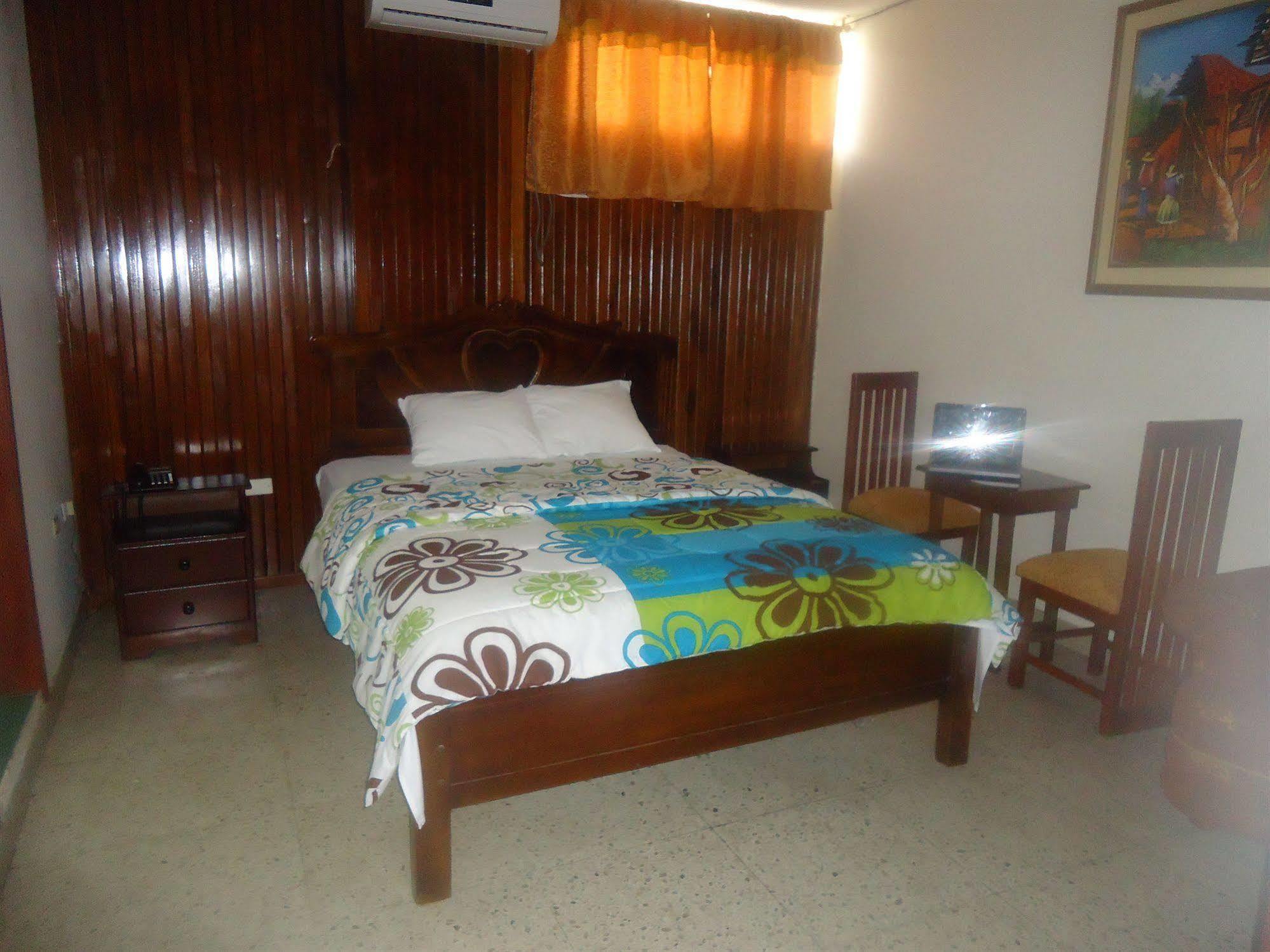 Perla Real 3*